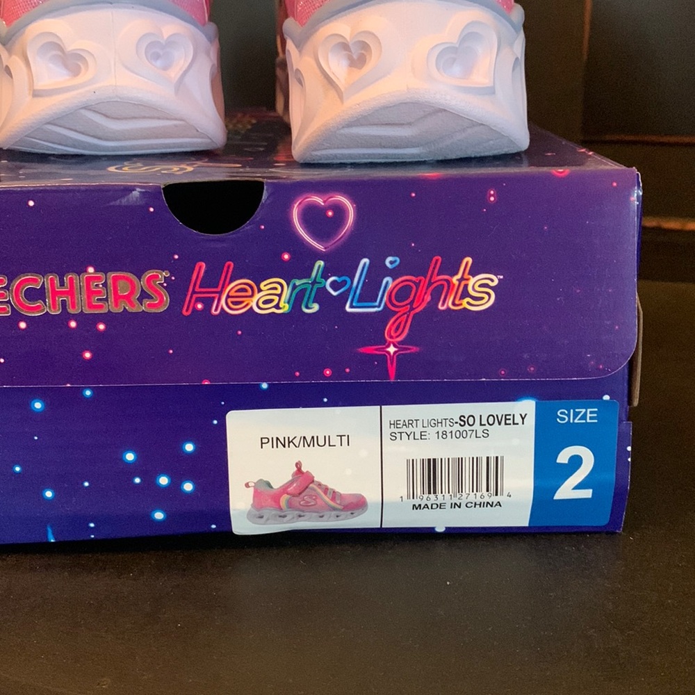 Skechers. Size 2 & 3. Pastel colors